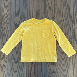 Primary pocket tee size 4 yellow